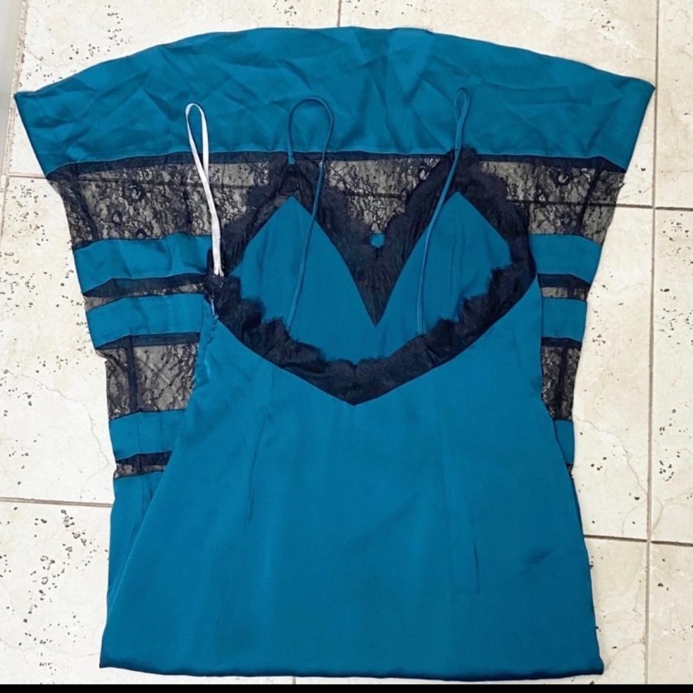 NWT LOVERS + FRIENDS Elegant Teal Lace Trim Nightie - Picture 3 of 3
